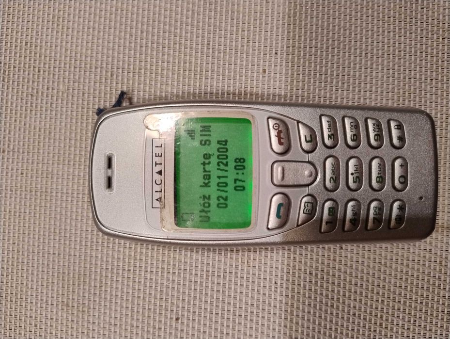 Alcatel XG1 z ładowarką