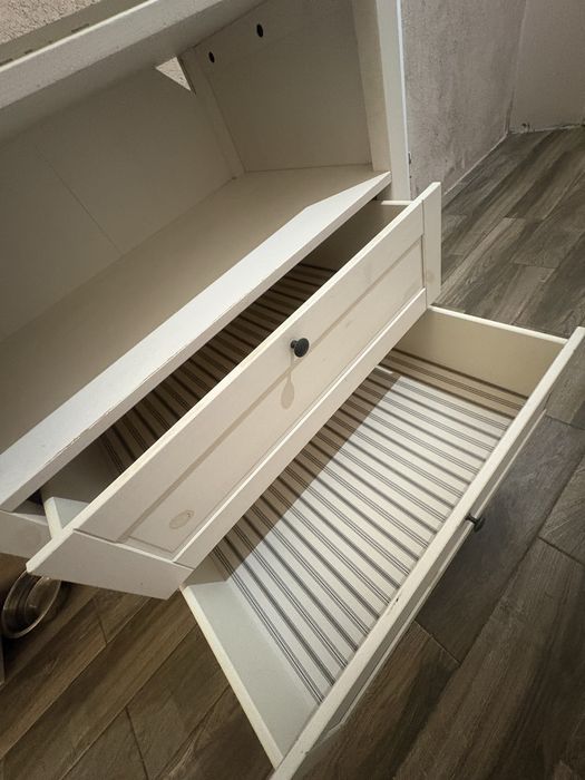 Komoda ikea sundvik