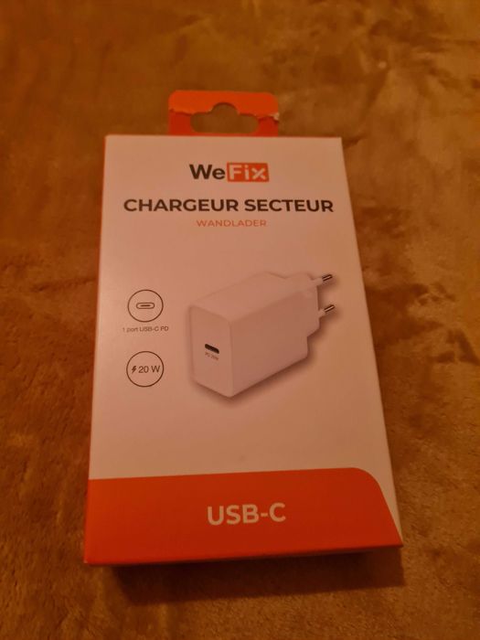 Carregador USB-C 20 W