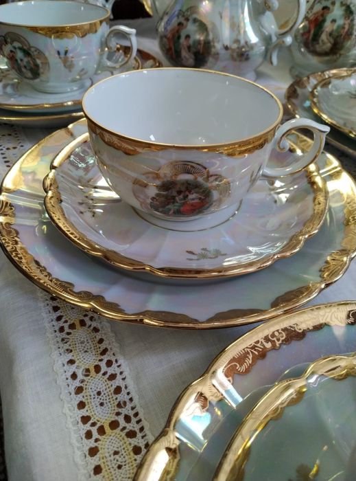 Сервиз чайный Мадонна, Золотой Оскар