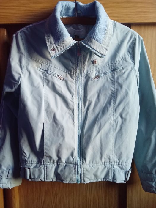 Жiноча куртка весняна.