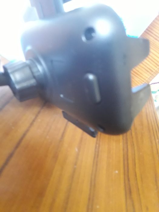 Кронштейн для смартфона в авто