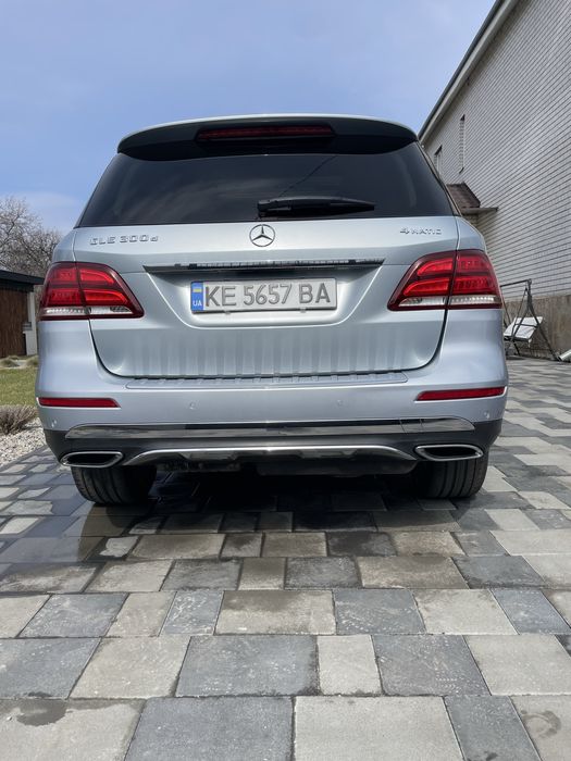 Продам Mercedes GLE 300d