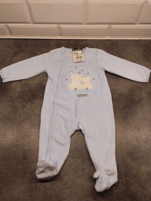 Zestaw nowych ubranek 62 cm