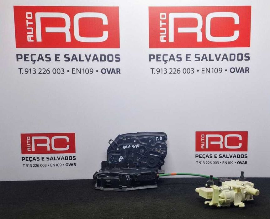 Fechadura / Fecho Porta Trás Direito 259077801 - BMW 5