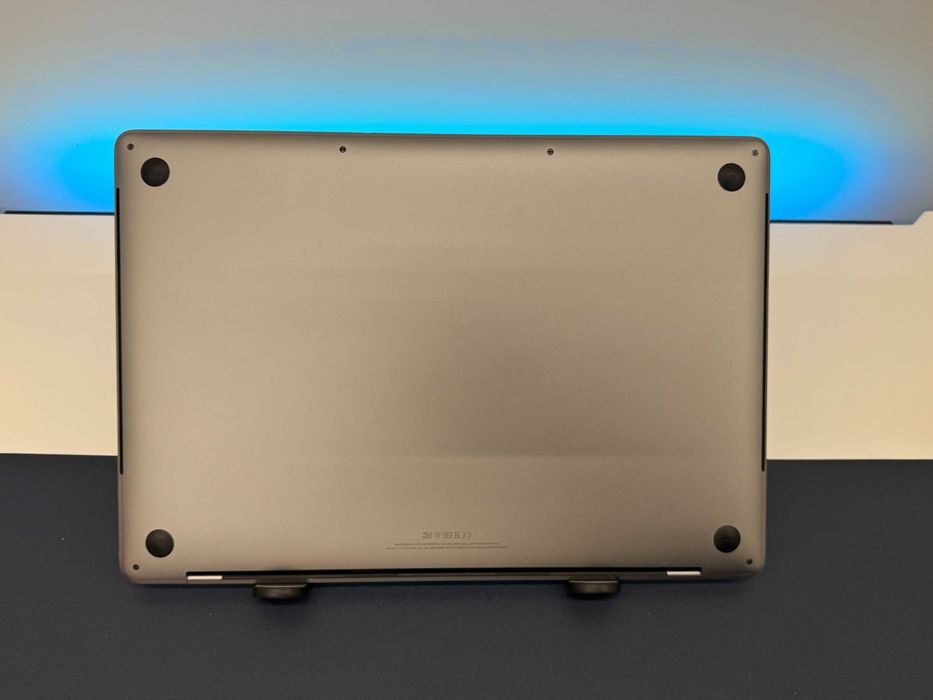 MacBook Pro 15″ 2018 | i9 | 32GB RAM | 1TB SSD – OKAZJA