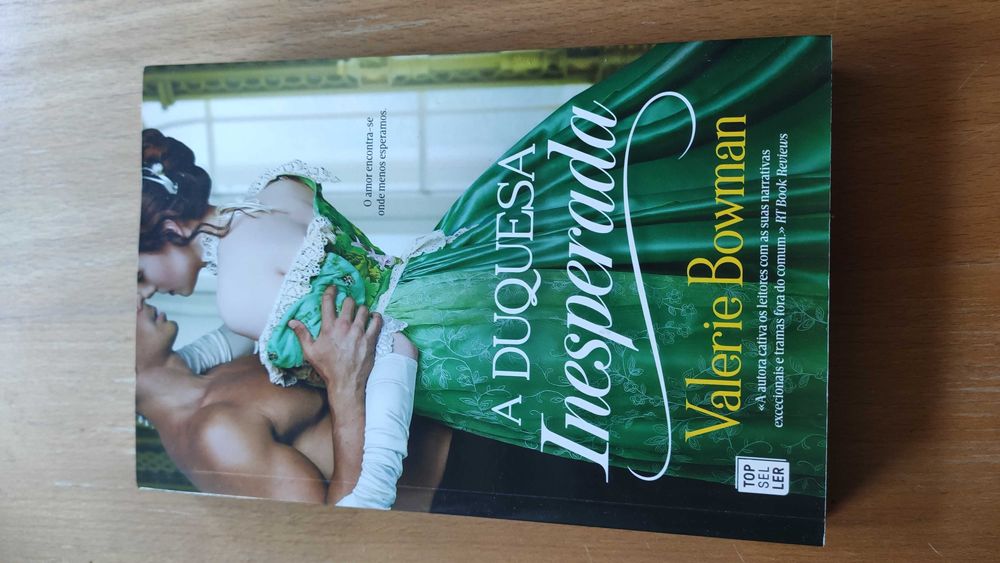Livro "A Duquesa Inesperada" de Valerie Bowman (portes incluídos)
