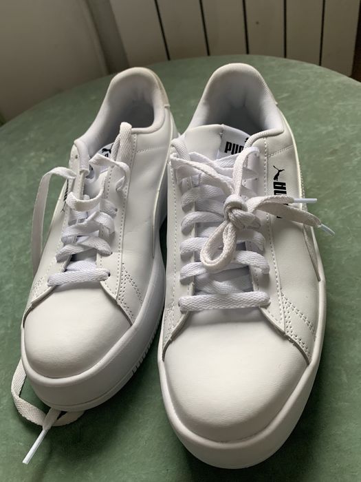 Кросівки PUMA Lily Platform L Wns білі 40,5