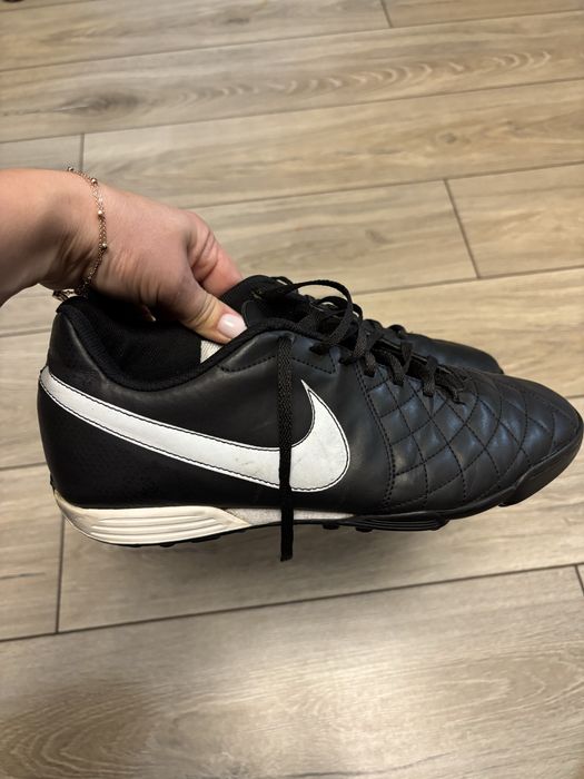 Футбольні бутси(сороконіжки) nike