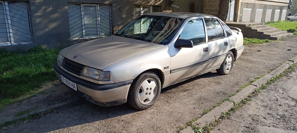 Opel Vectra A , 1990р.