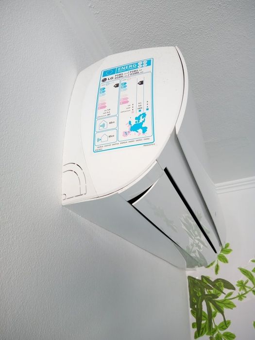 LG Ar Condicionados - 3x unidades  interiories + 3x exteriores