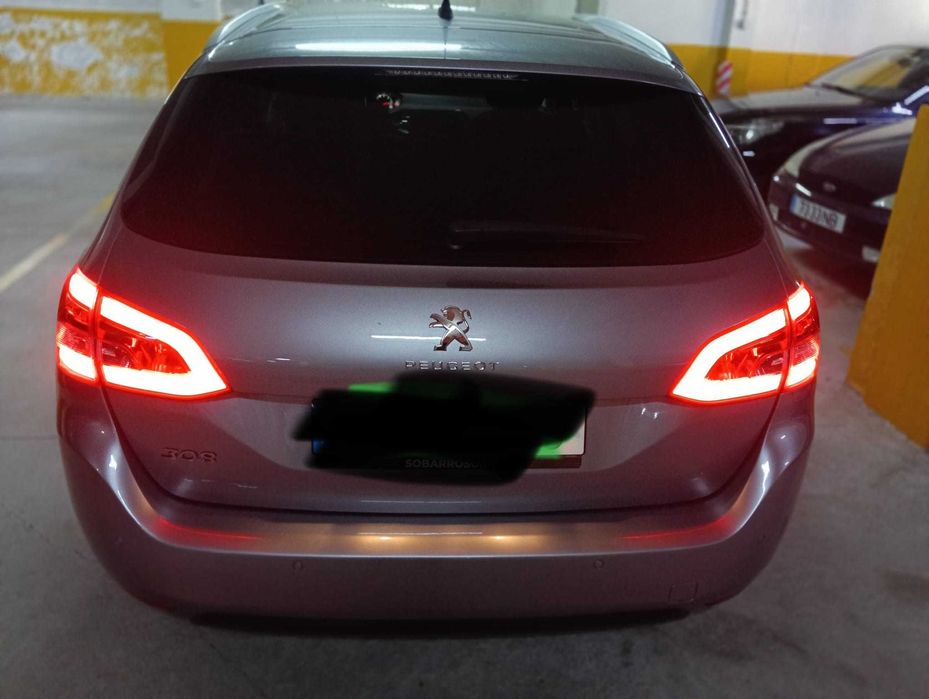 Peugeot 308 SW 1.6 — photo 4