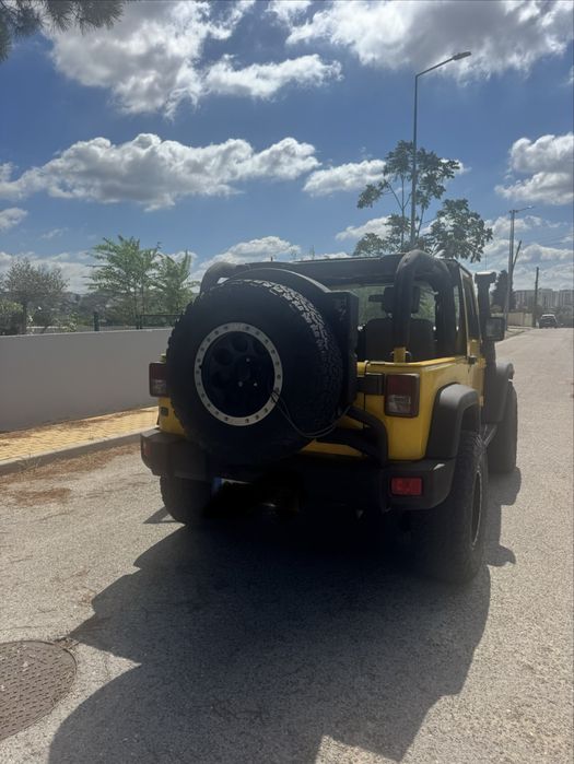 Lindissimo Jeep wrangler com muitos extras