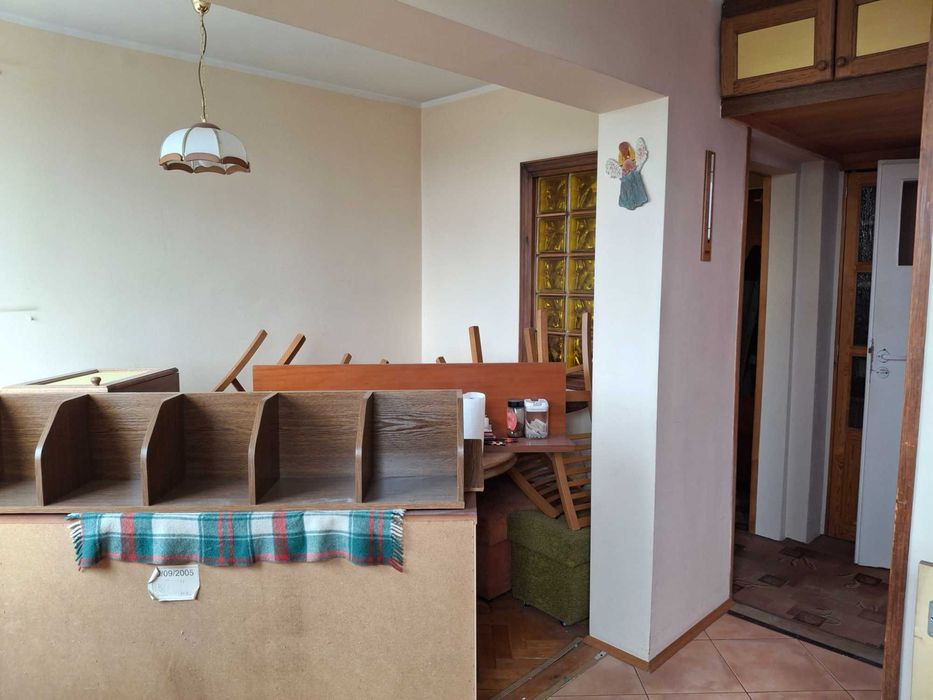 Sprzedam Mieszkanie 37 m² na 4 piętrze w bardzo dobrej lokalizacji - Widok 3
