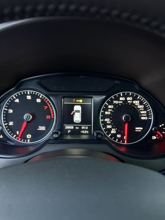 Audi Q5 2013 стан відмінний
