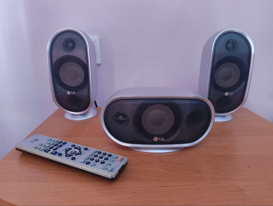 LG музичний центр
