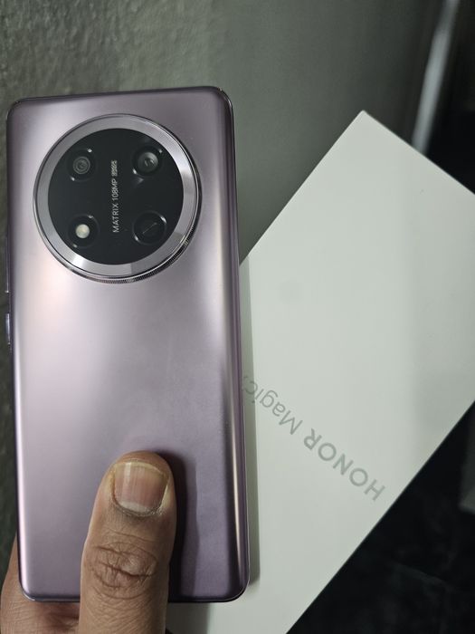 Honor magic 7 lite..256/8gb