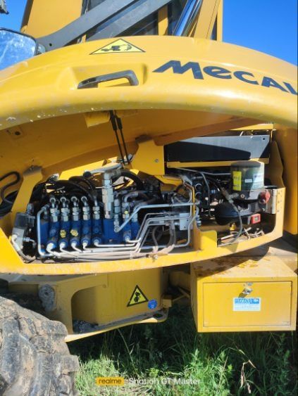 Mecalac 12MTX koparka kołowa
