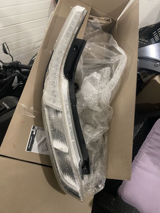 Фара Нісан ліф задня