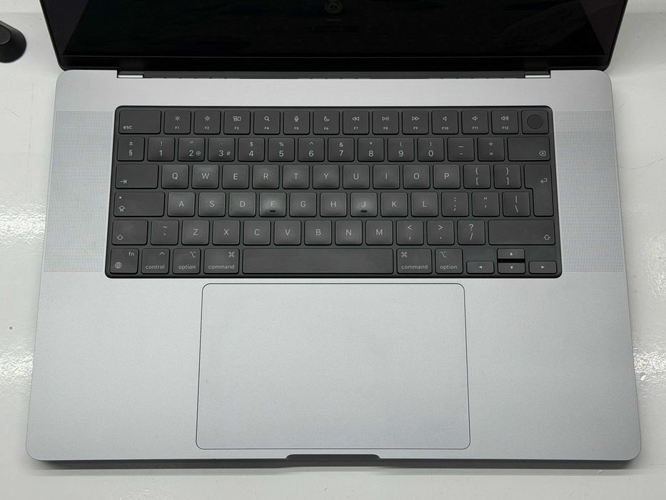 MacBook Pro 16 2021 M1 Pro/32gb/4tb SSD/16gpu Trade-In/Oбмeн