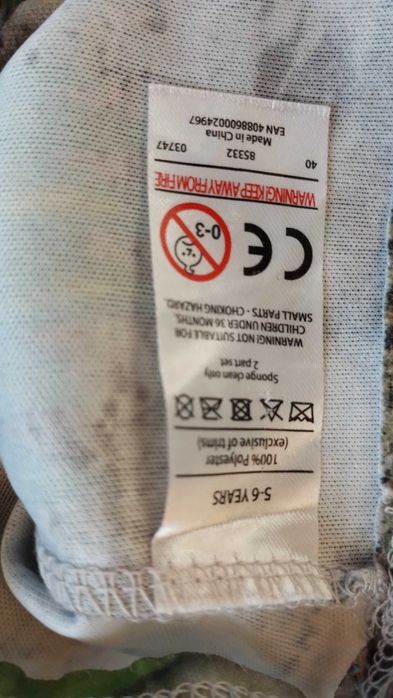 Czapka kominiarka z otworami na oczy