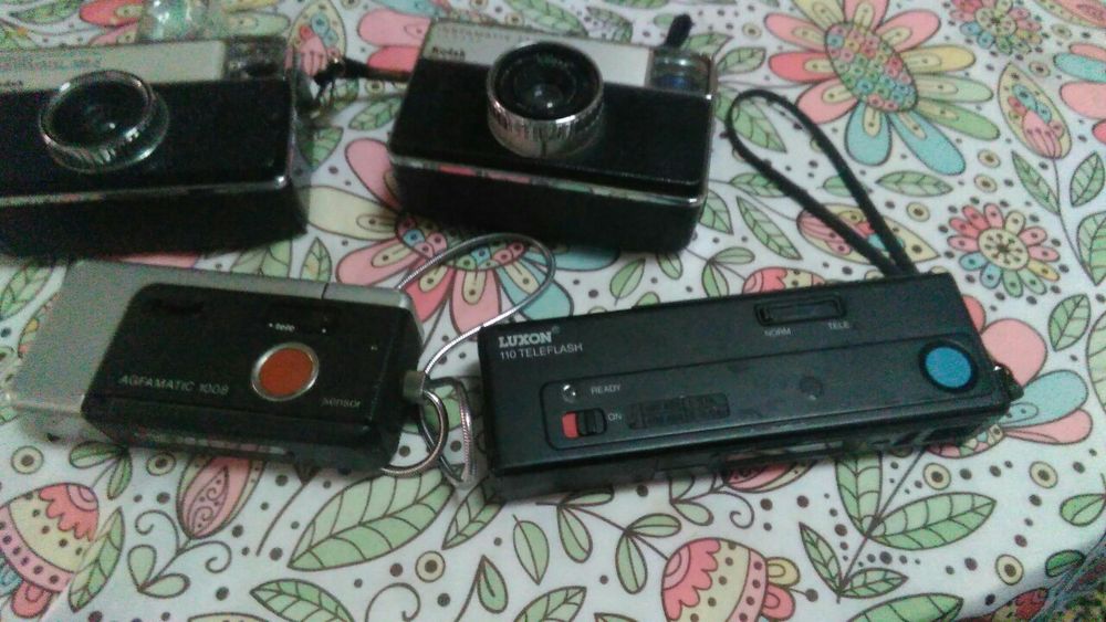 Varias maquinas fotograficas