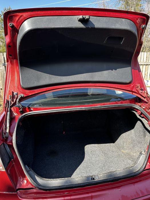 Продам автомобіль.