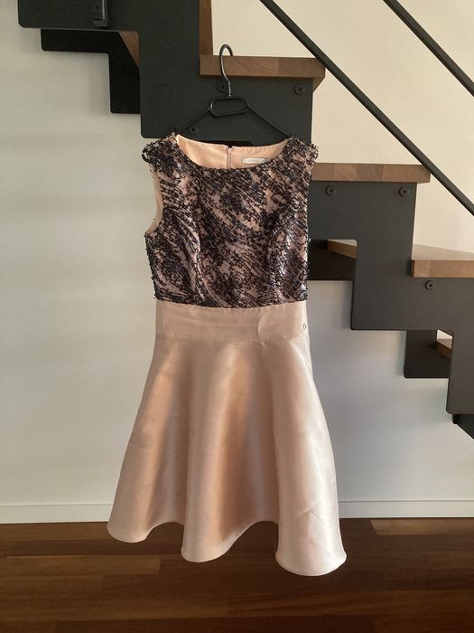 SIMPLE sukienka wizytowa stan idealny rozmiar 38