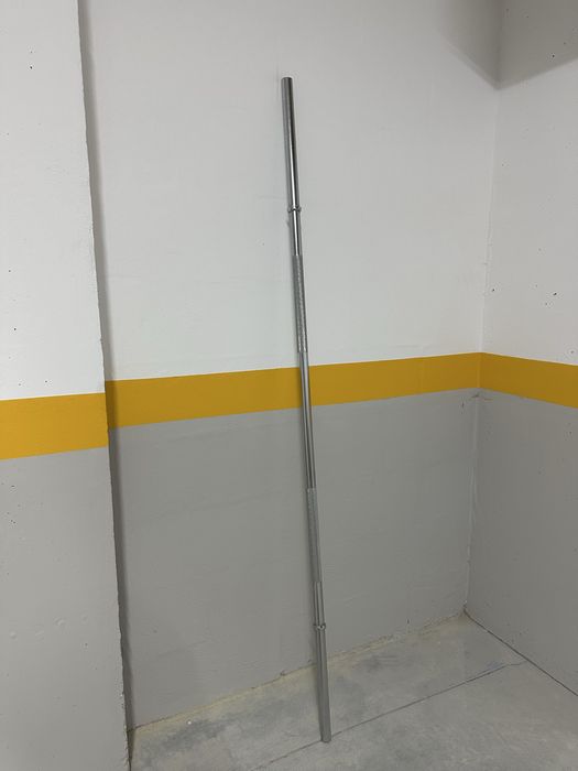 Barra de musculação - 30mm - 180cm - 9KG