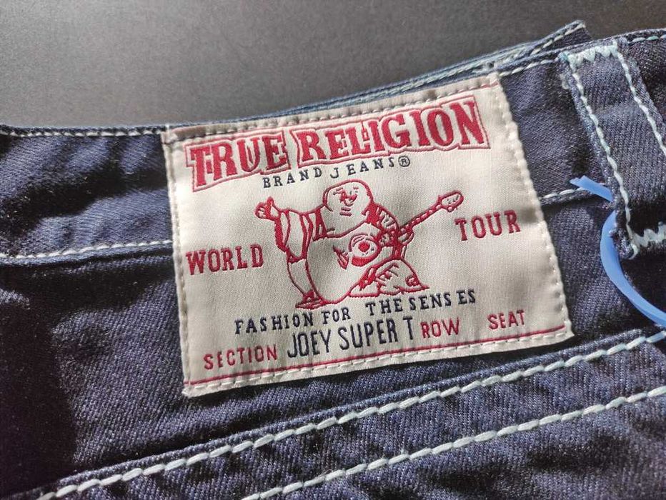 Jeans TRUE RELIGION: O Jeans que Cabe no seu Estilo e no seu Bolso!