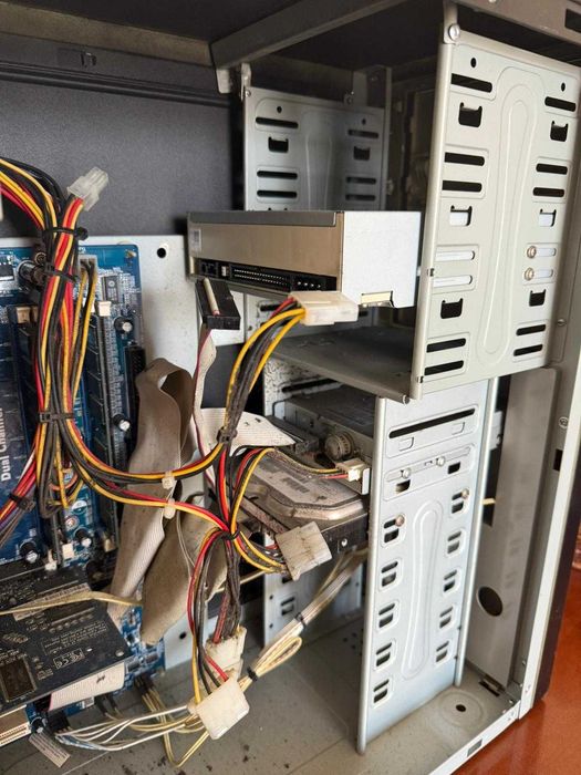 Computador Peças 30€