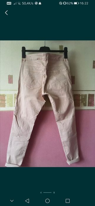 H&M spodnie dżinsy z przetarciami dziurami jeansy boyfriend mom fit