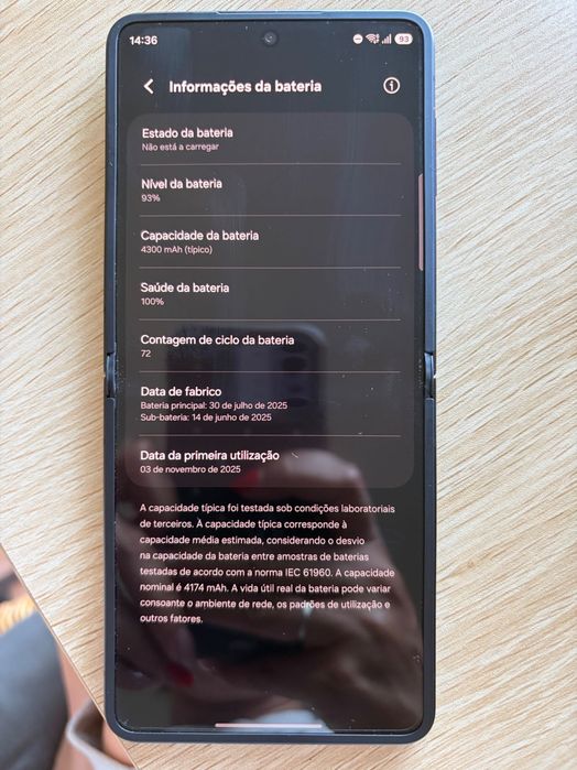 Samsung Zflip 7 com factura dentro da garantia