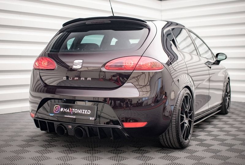 DIFUSOR TRASEIRO SEAT LEON 1P 2005-2012 PRETO BRILHANTE
