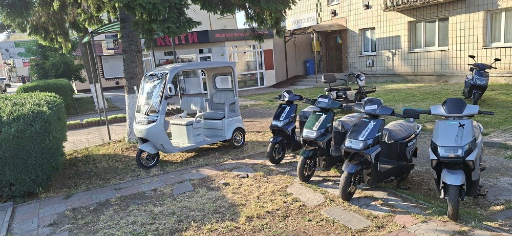 Електроскутер Garow «L500»  1500W, 72V 30Ah літій-залізо-фосфатний,