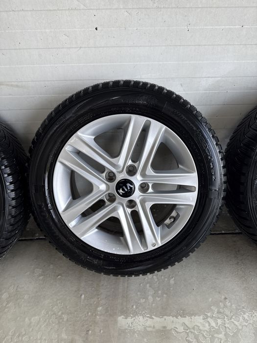 Alufelgi kia Ceed 5x114,3 16 cali z oponami zimowymi 205/55-16 TPMS