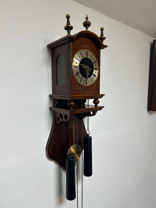 Годинник настінний з боєм часы 6841