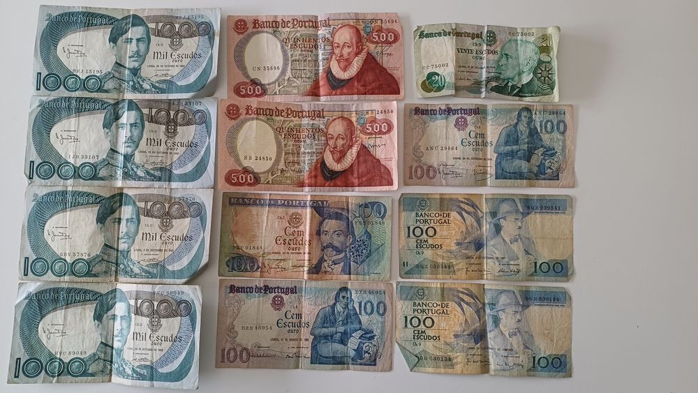 Lote de 12 Notas Escudos