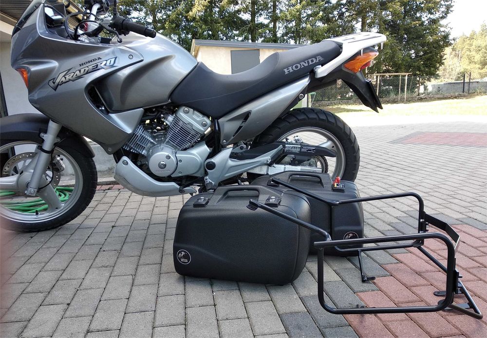 Honda Varadero XL 125 SUPER STAN