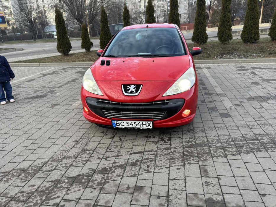 Автомобіль Peugeot
