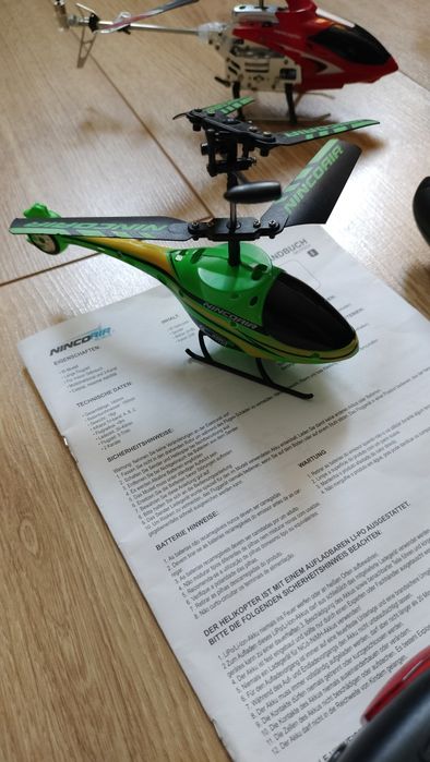 Conjunto de helicópteros RC
