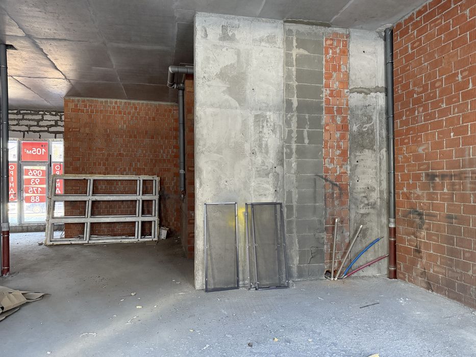 Оренда фасадного приміщення в ЖК Гранд Бурже. Перший поверх