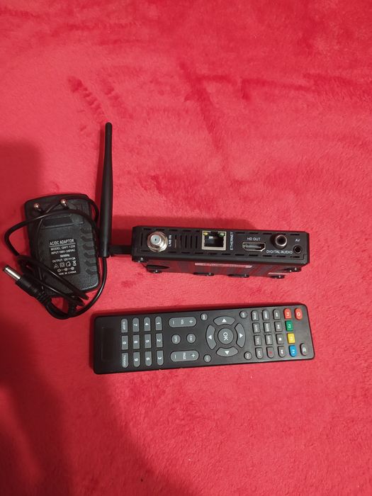 Продам смарт приставку.