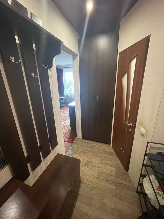 Продается 2-комнатная квартира.