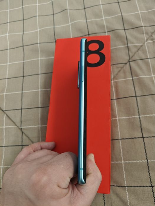 OnePlus 8 Pro 5G