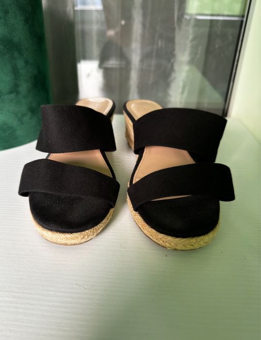 Босоніжки шляпки шльопанці тканинні на широку ногу 38  на танкетці