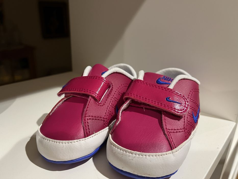 Sapatilhas/ tenis NIKE para bébé