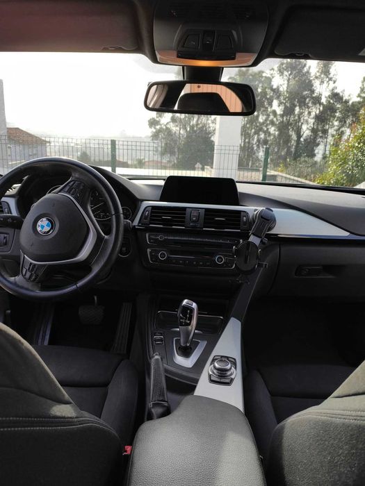 BMW 318d Sport Line (F30)