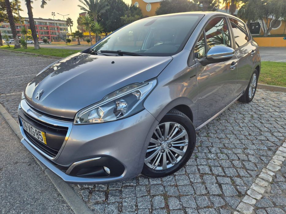 Peugeot 208 2019