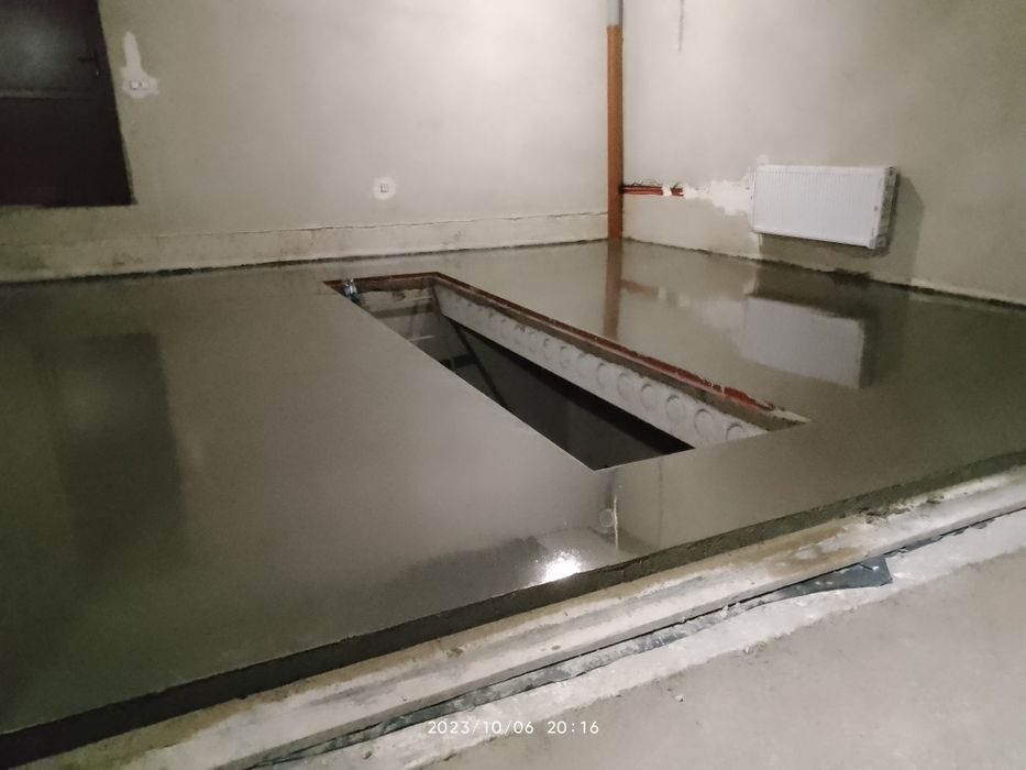Підлога в гараж,бетонна підлога з топінгом